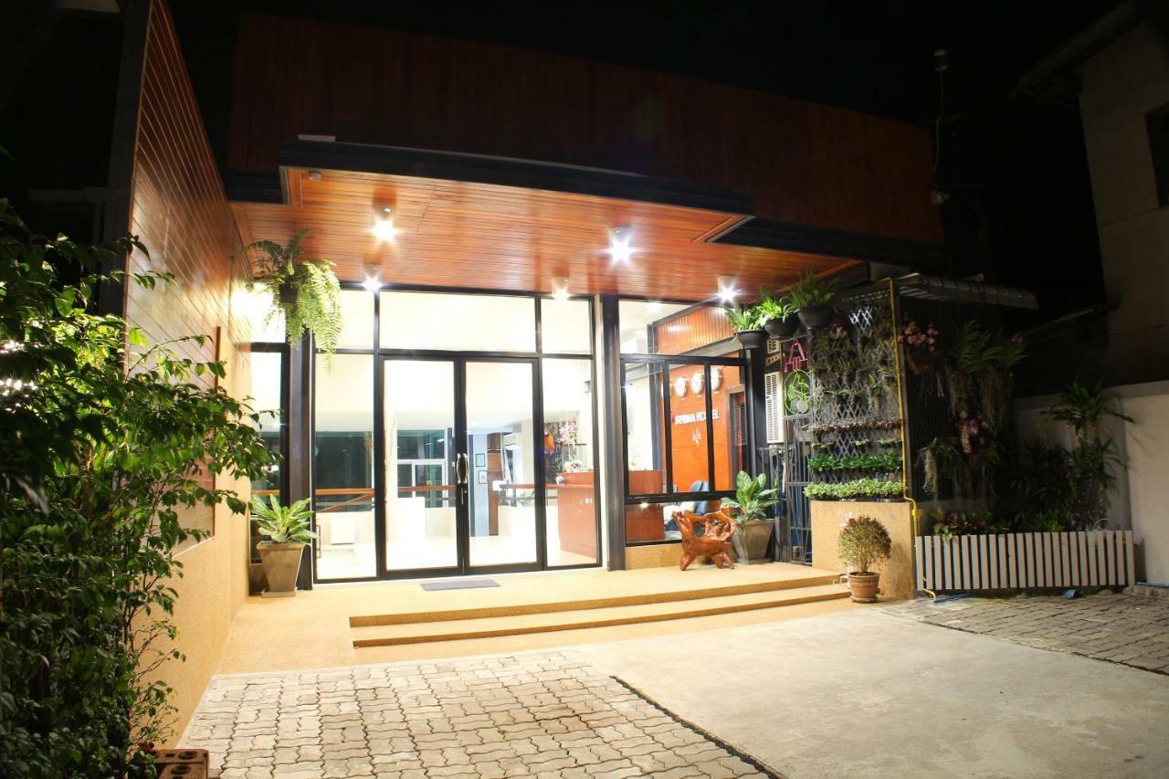 S'Prima Hostel Phitsanulok Exterior photo